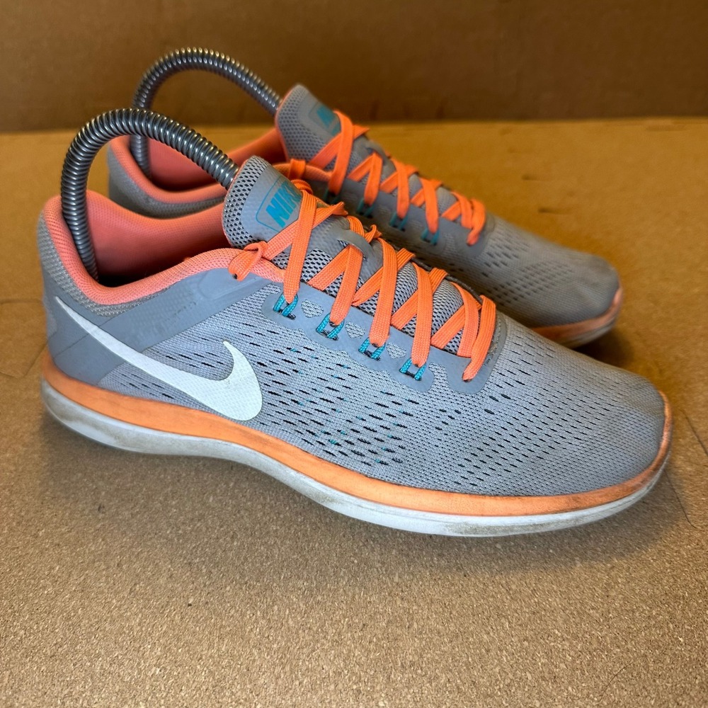 Nike Flex 2016 RN Womens Size 7 Running Shoes Wolf Grey Peach 830751-003 Comfort